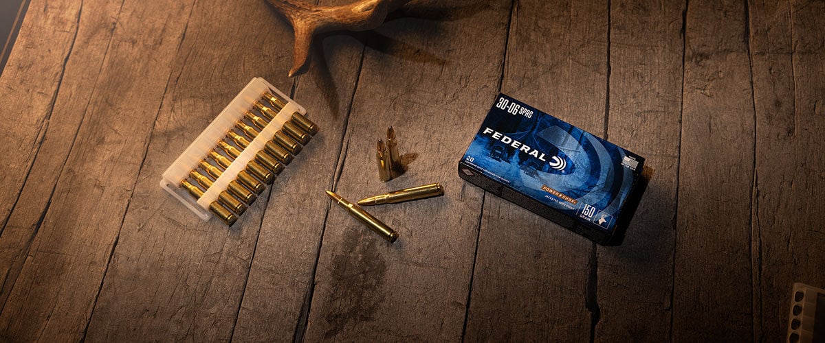 Powershok box and cartridges on a table