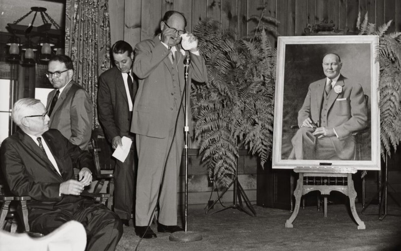 unveiling of a portrait of Charles Horn