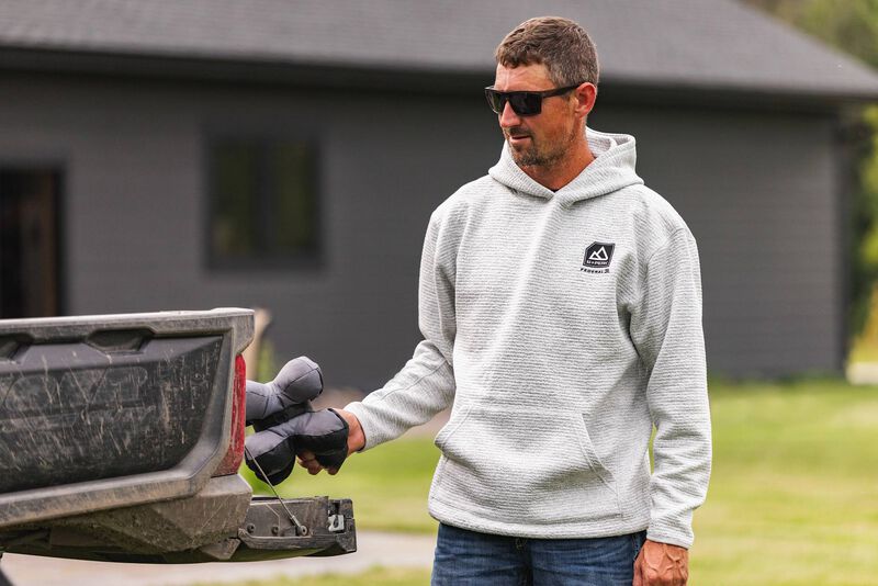 Federal 6.5 +Peak Pebble Hoodie